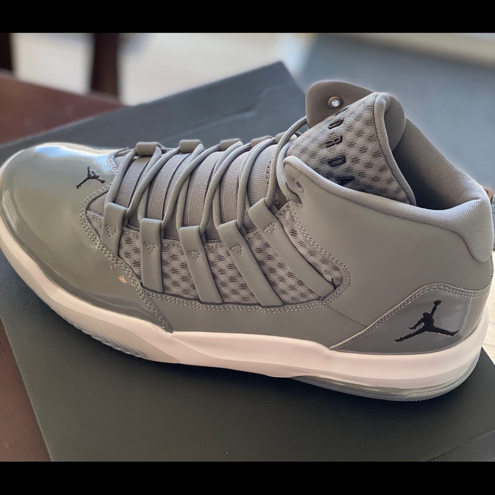 Jordan Max Aura